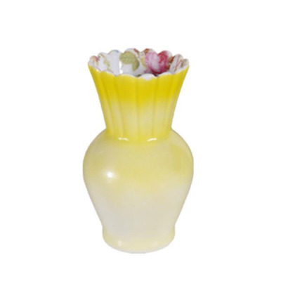 Vaso canelado amarelo