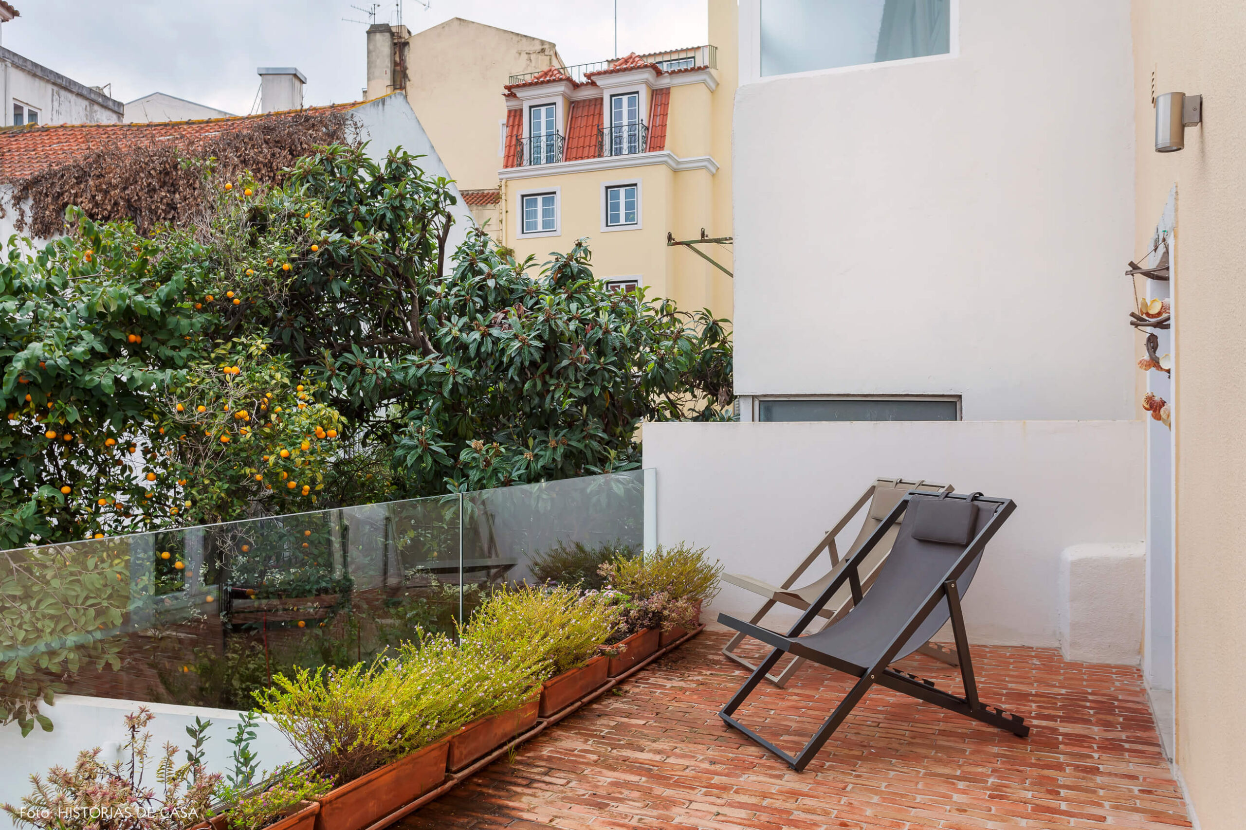 Apartamento em Lisboa com terraço e jardim com piscina