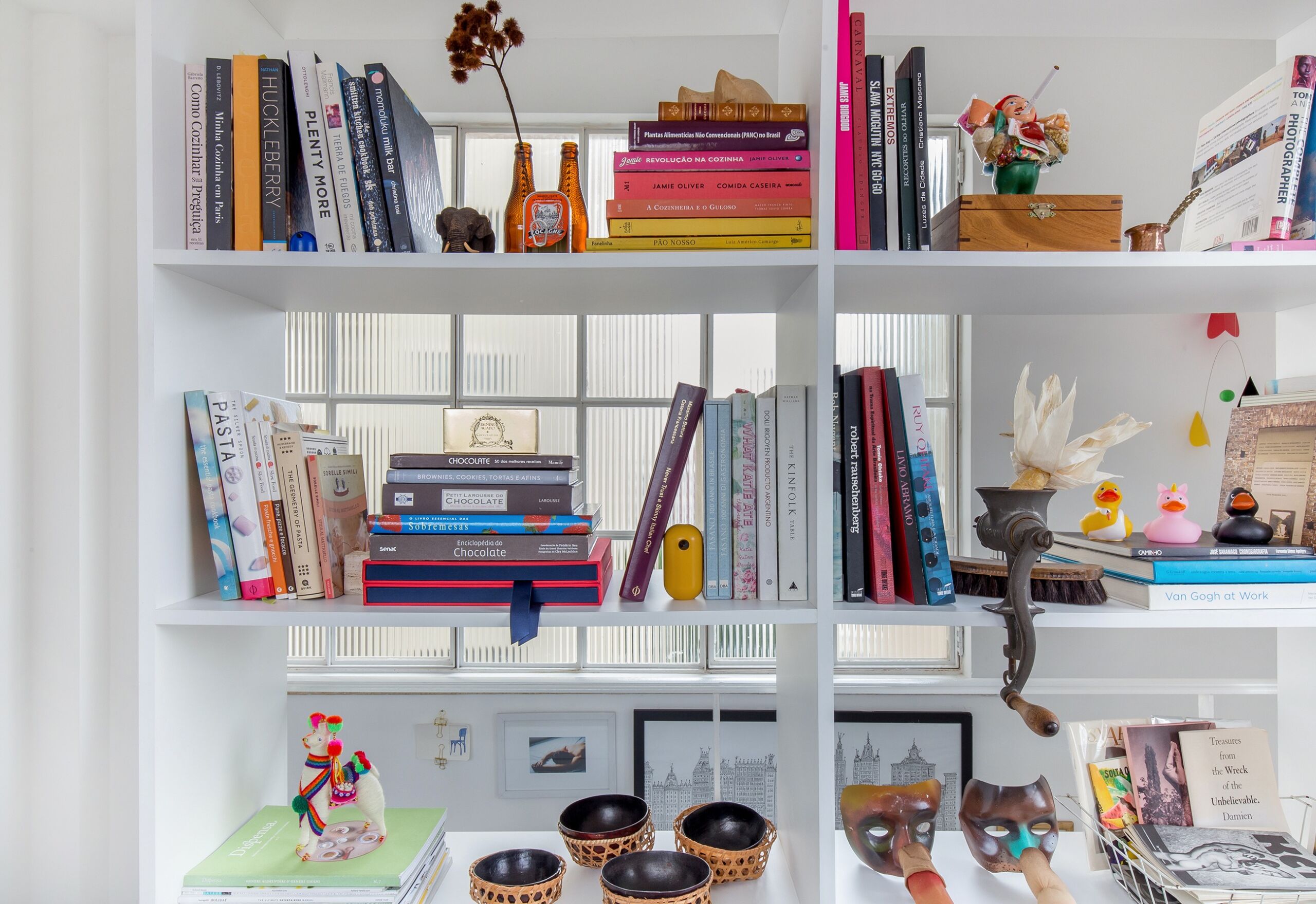 Apartamento no centro de São Paulo com duas varandas e home office