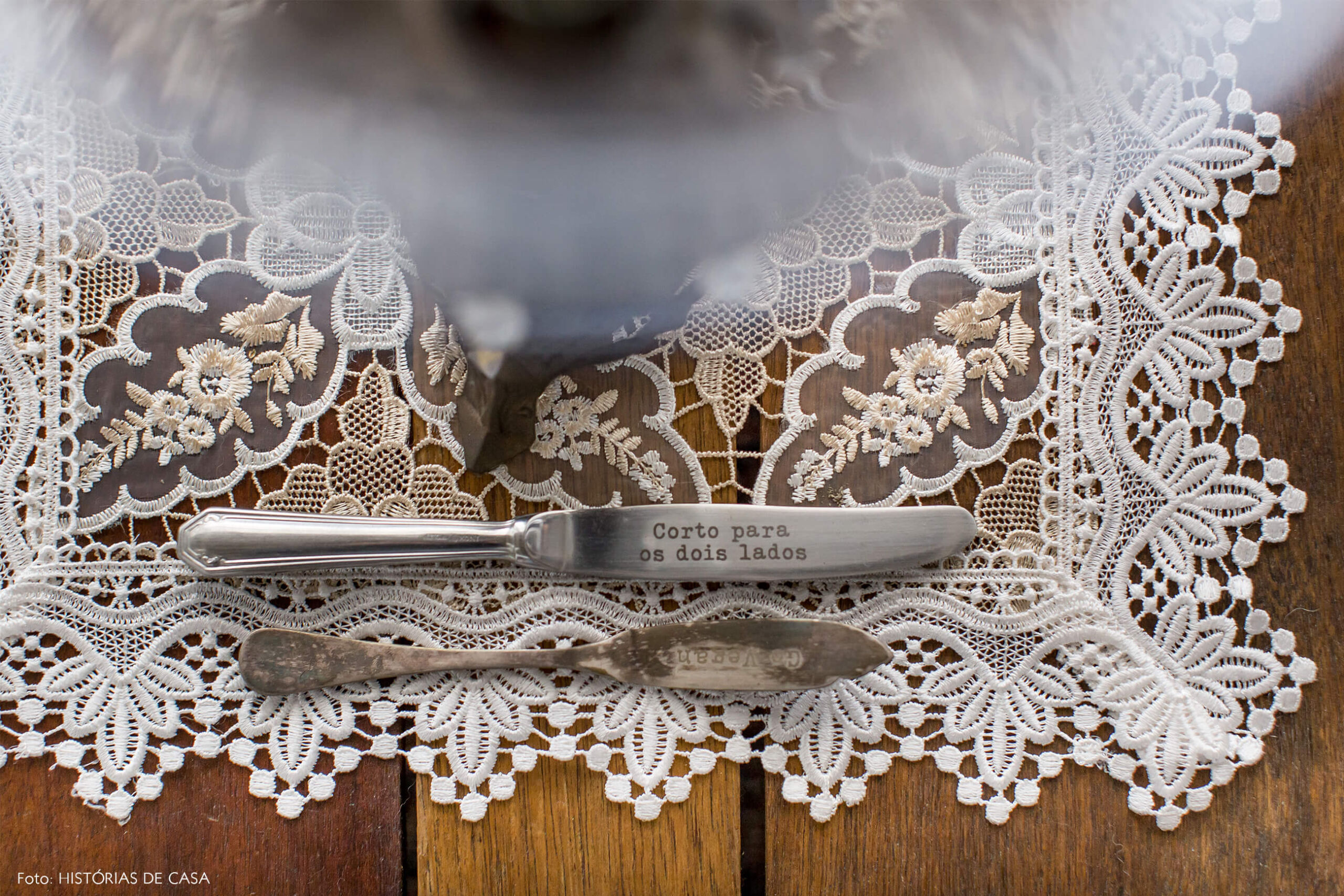 decoração copan detalhe toalha crochê faca decorativa