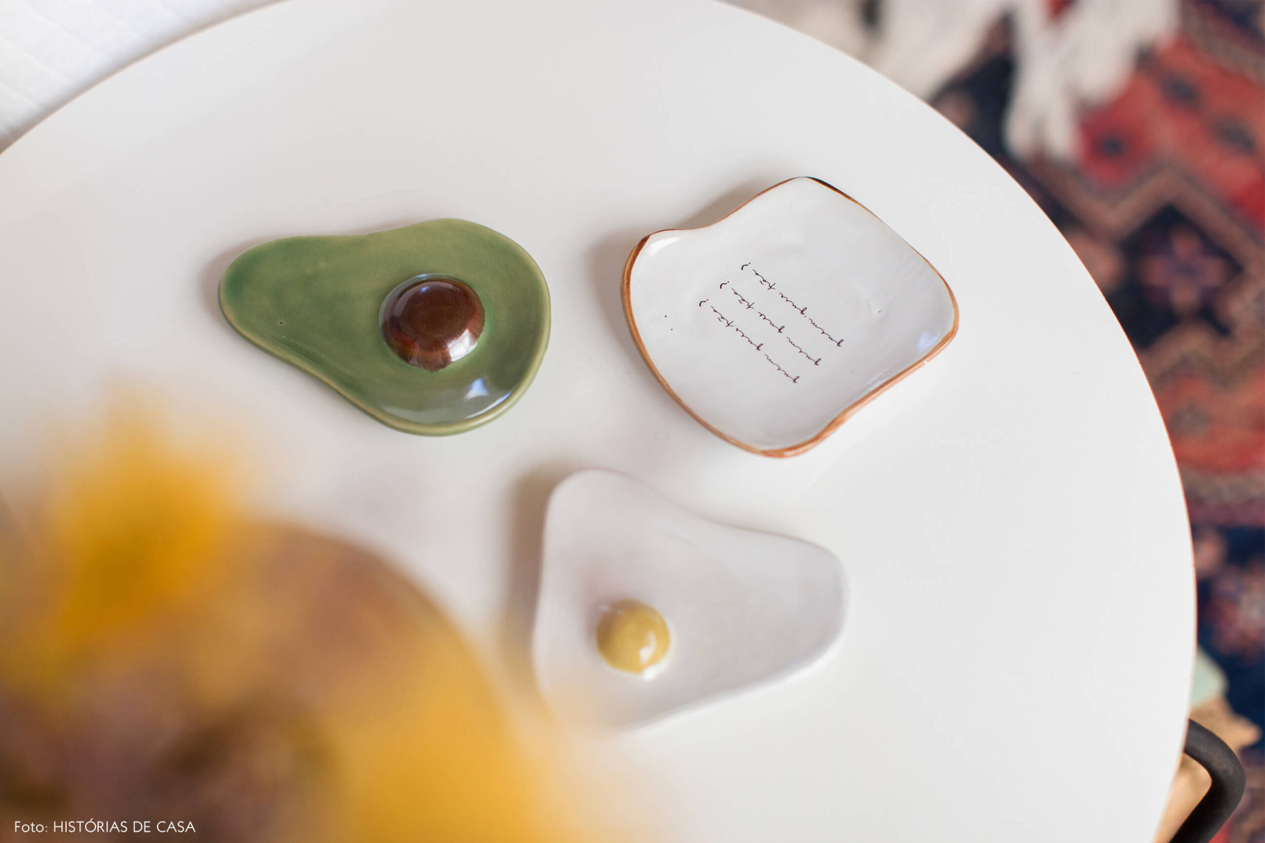 ju-cosi-decoração-detalhe-pratos