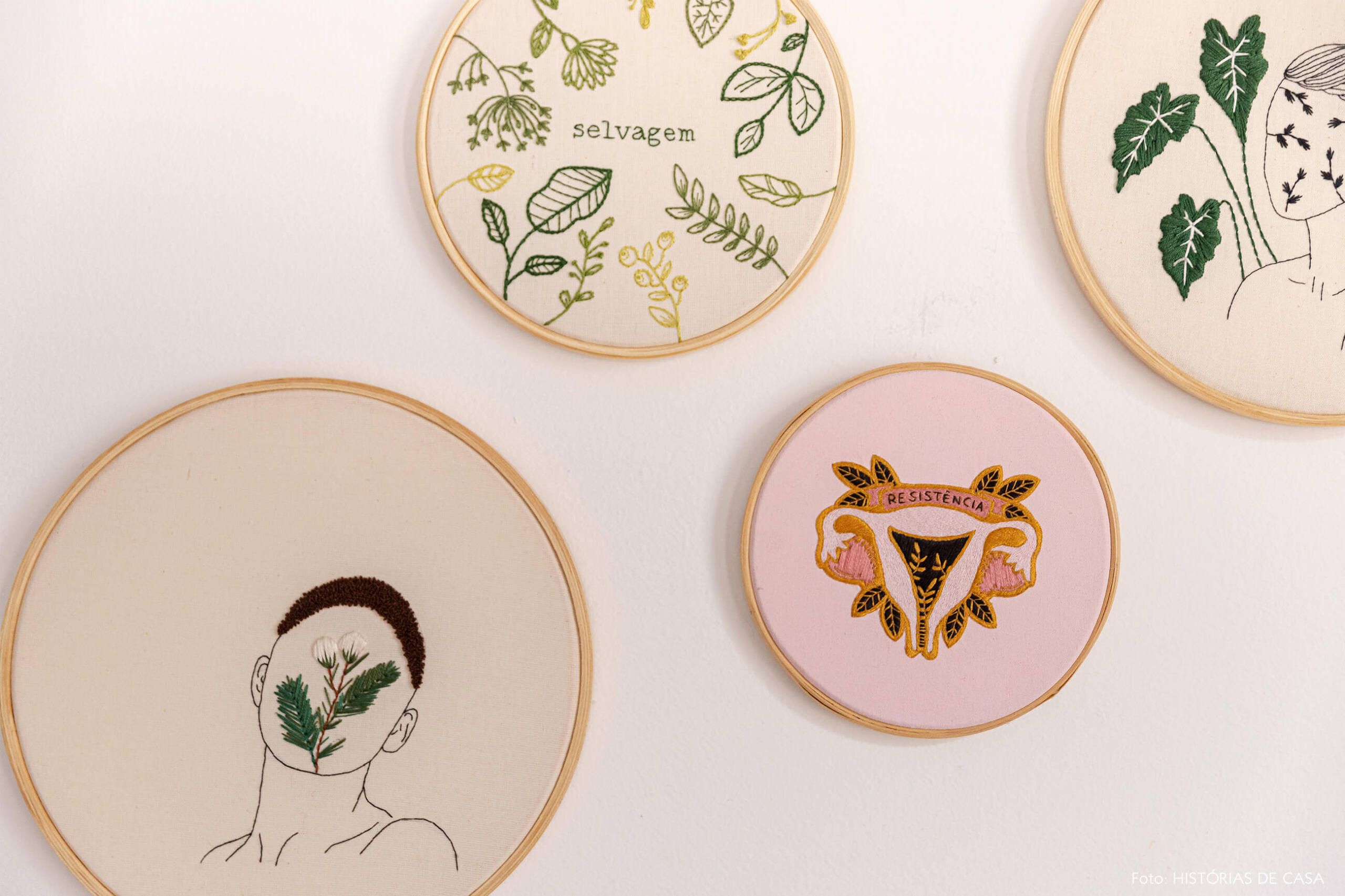 decoração-bastidores-bordados-na-parede