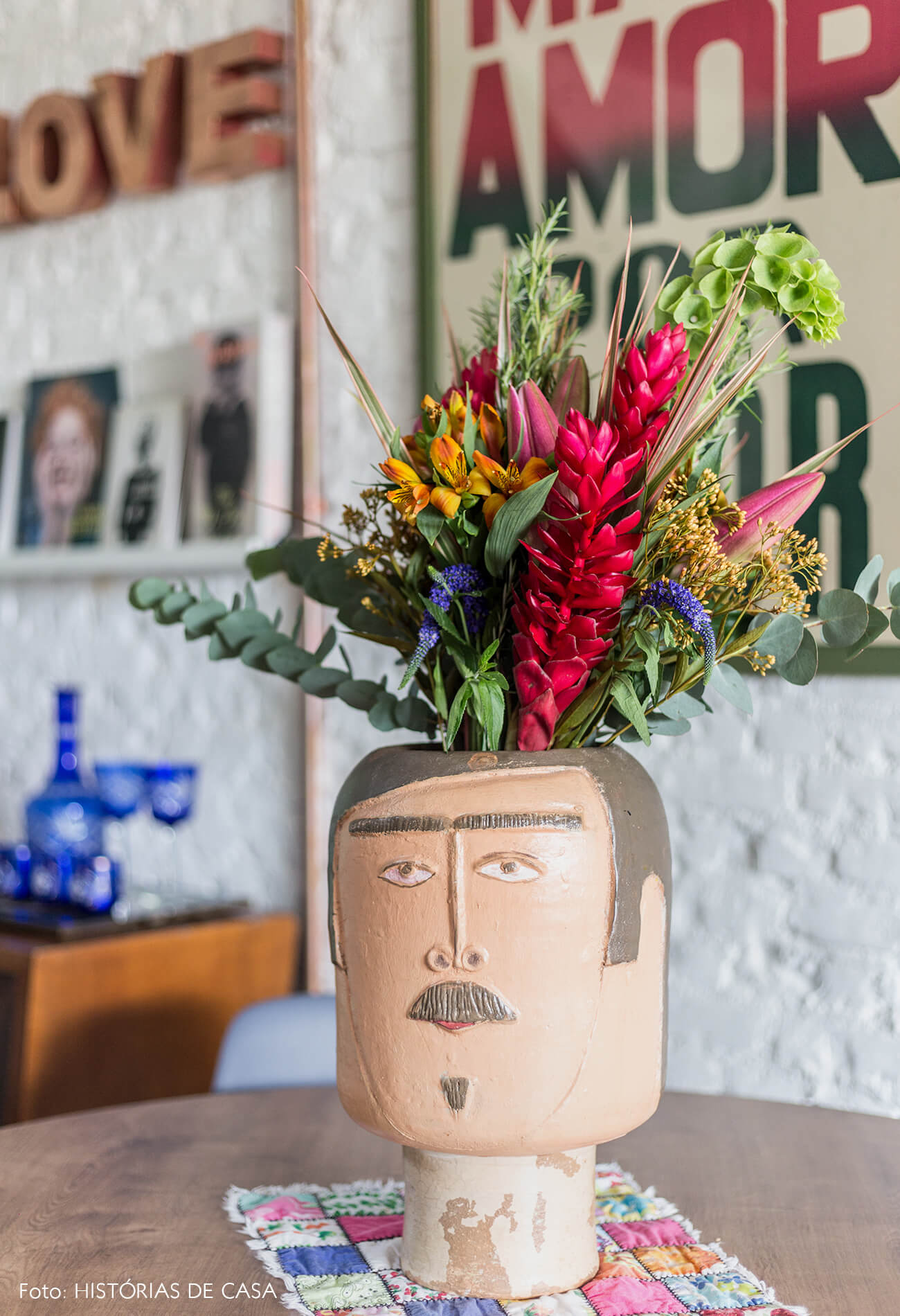 casa decoração vaso cabeça barro sala jantar