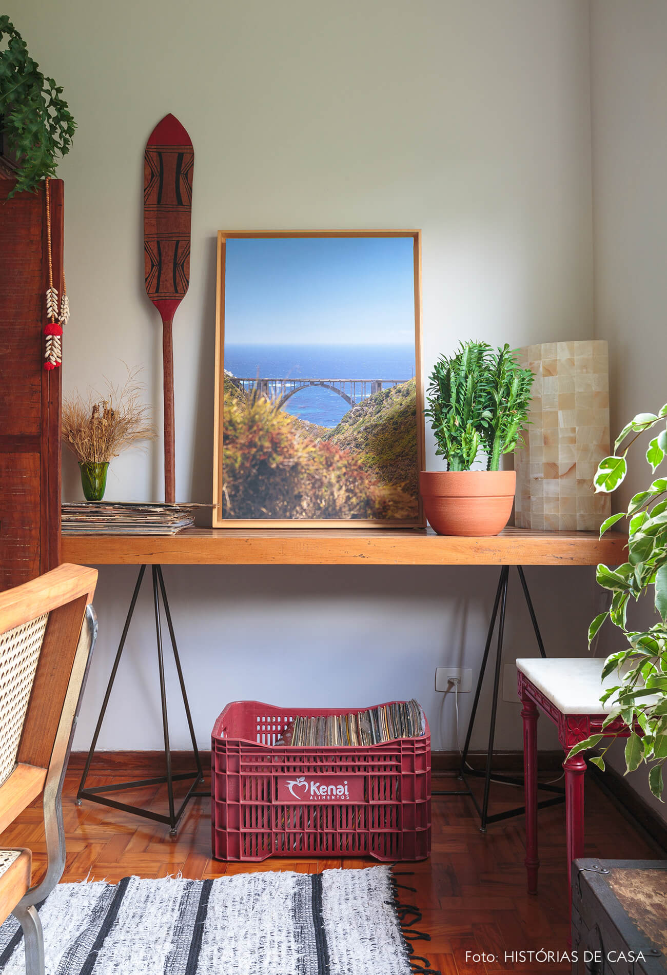 decoração sala jantar com aparador de madeira