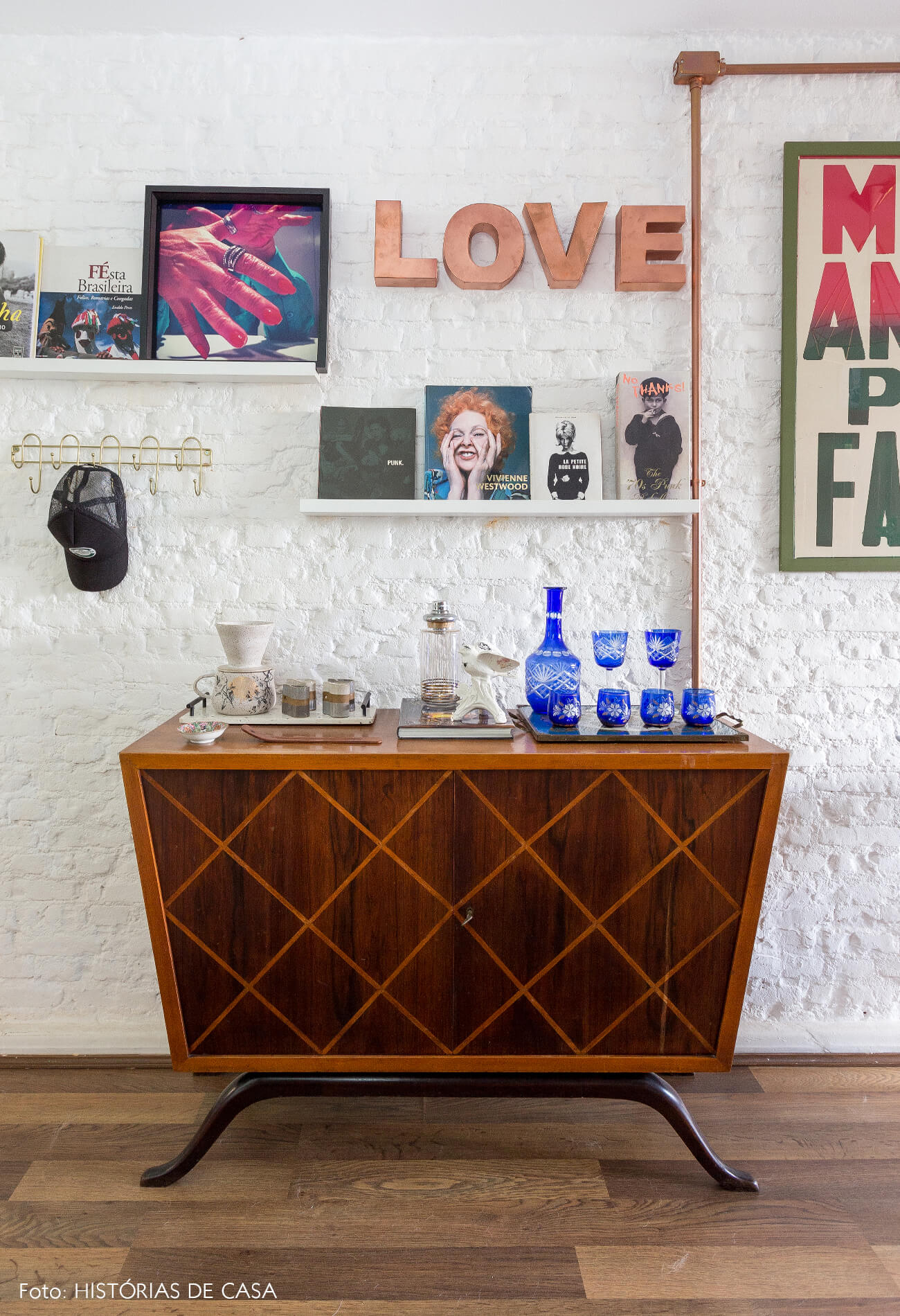 casa decoração bar vintage madeira parede tijolinhos branco