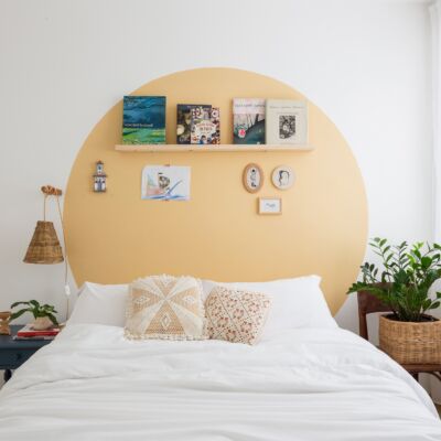 decoração Antes e depois de quarto com circulo tinta amarela