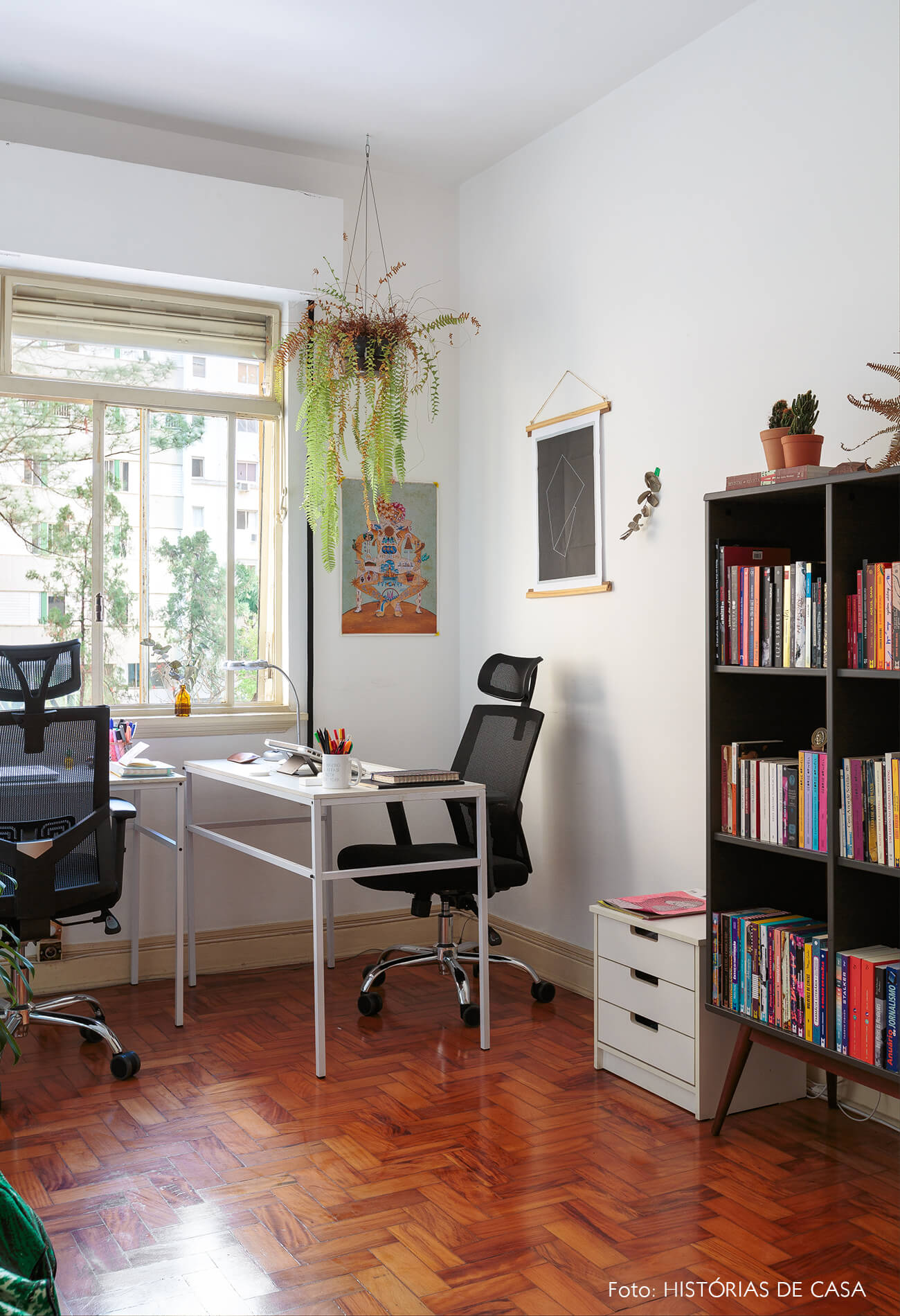 decoração escritorio mesas brancas