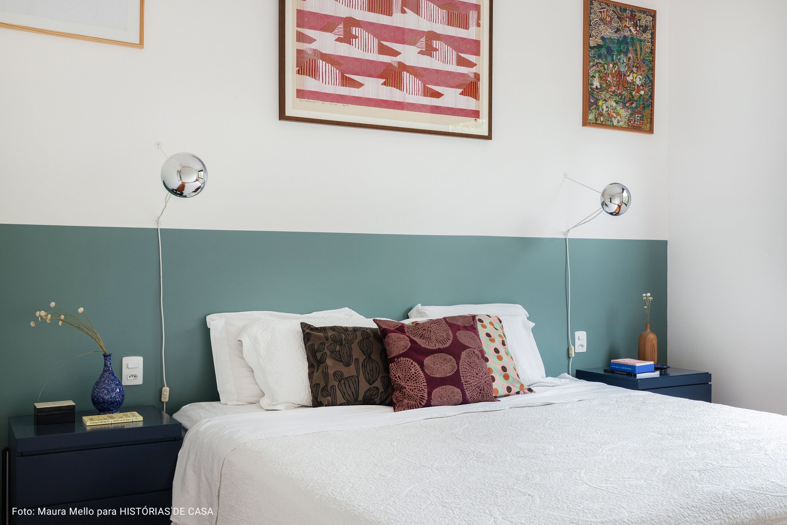 quarto com meia parede azul