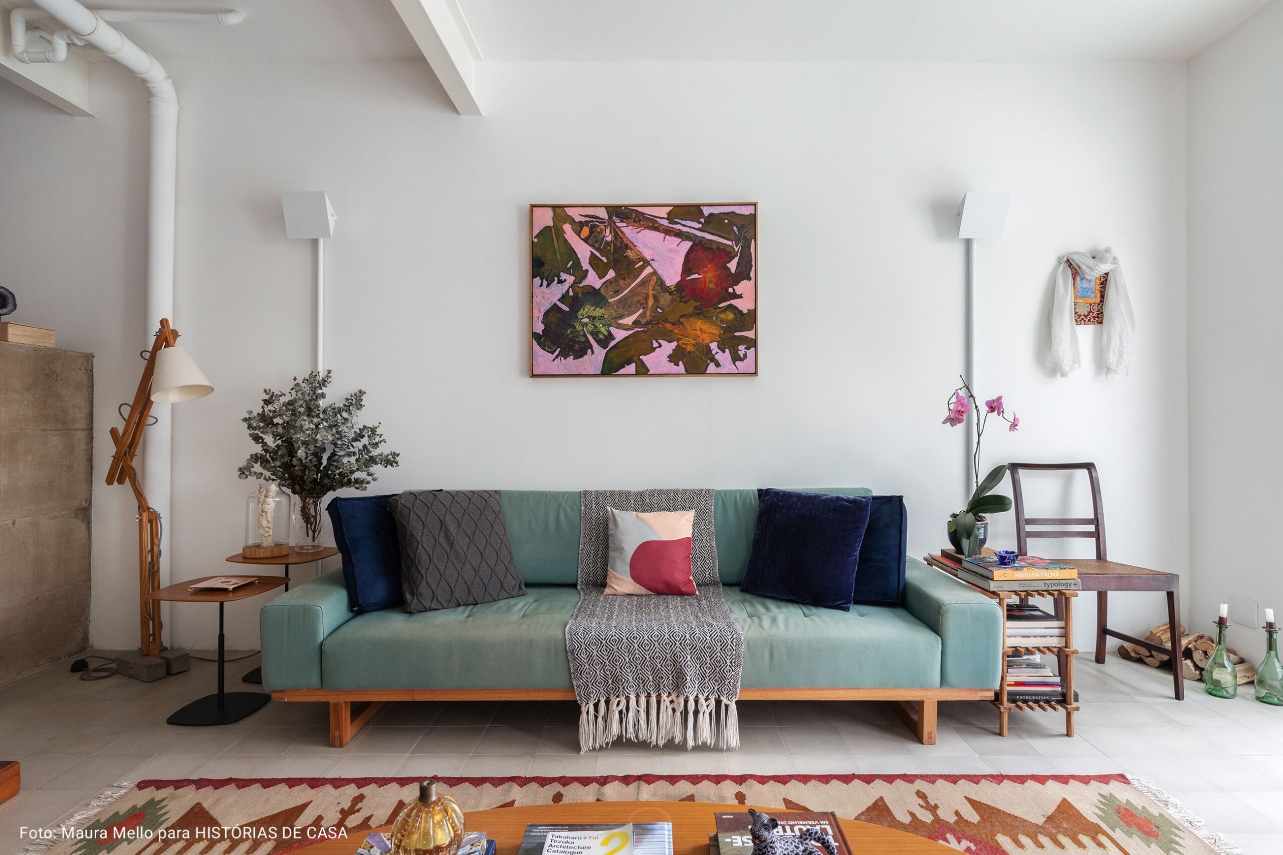 sala com piso de concreto