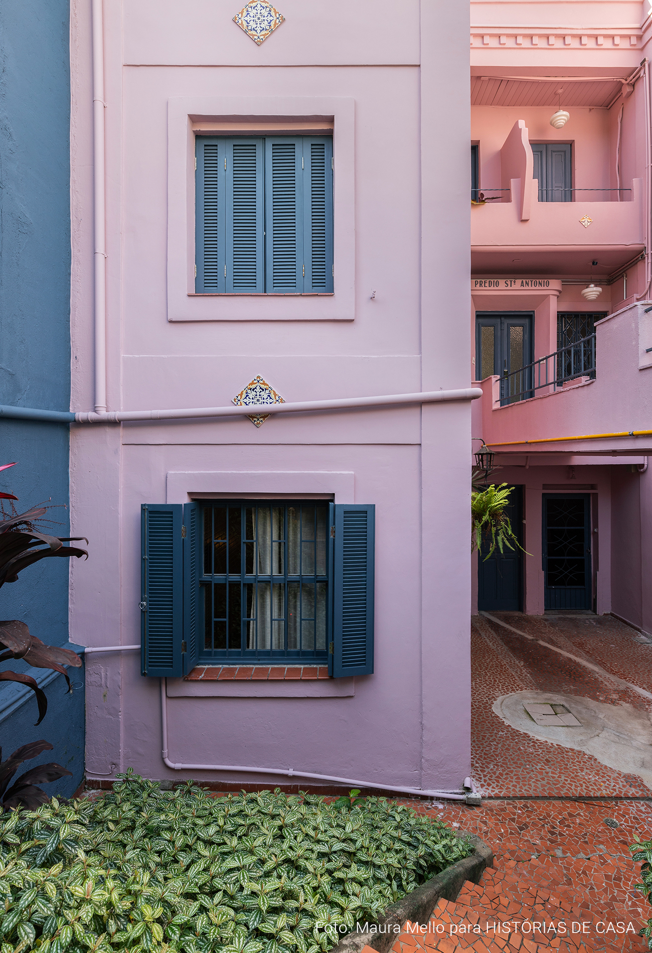 Antes e Depois pintura fachada colorida, prédio Santo Antônio Histórias de Casa