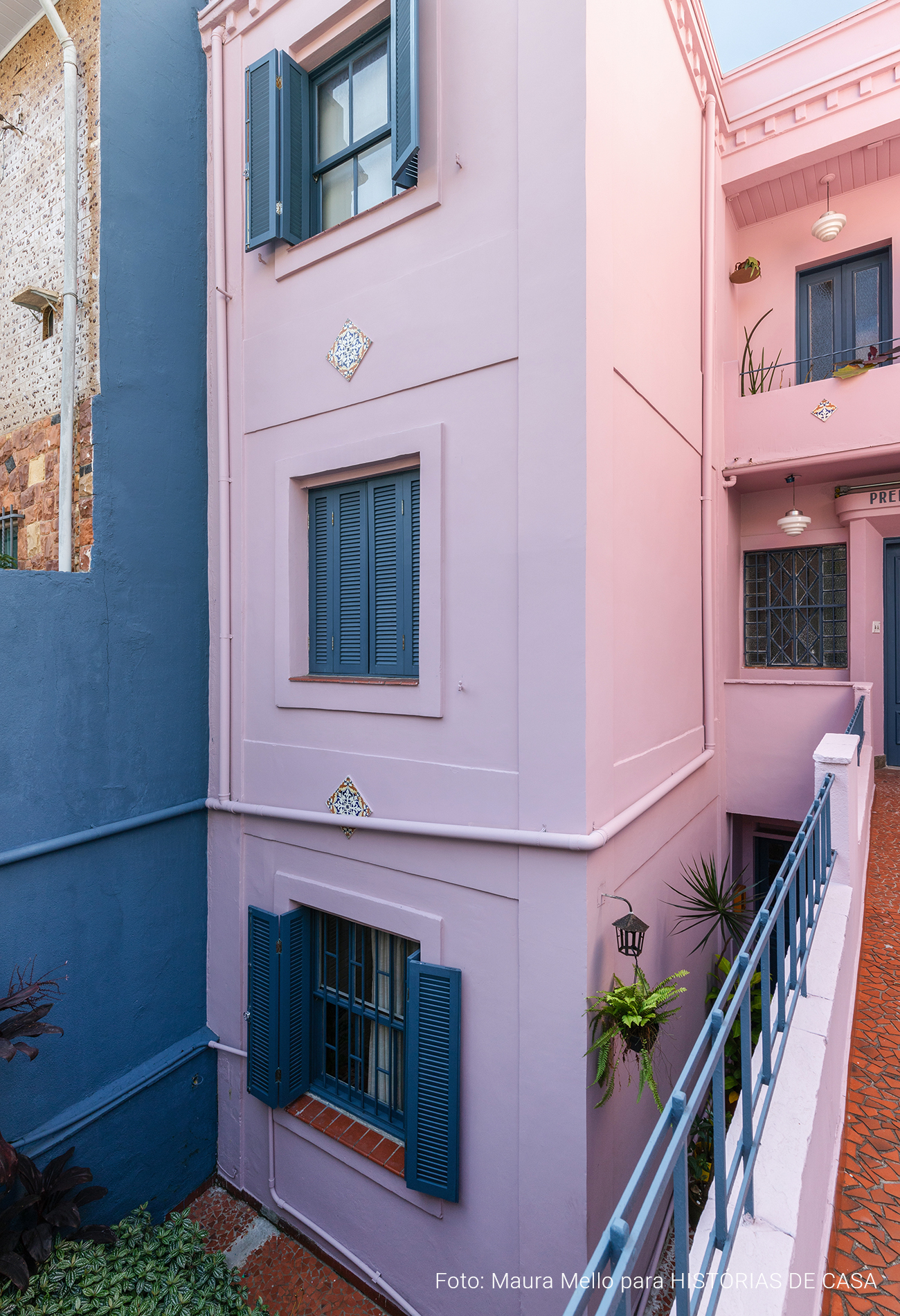 Antes e Depois pintura fachada colorida, prédio Santo Antônio Histórias de Casa