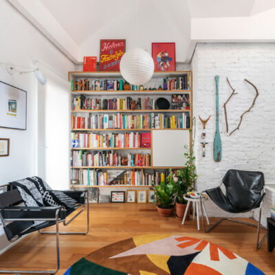 Apartamento em prédio antigo parede de tijolinho