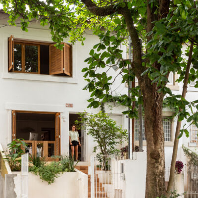 Casa antiga e charmosa com decoração acolhedora