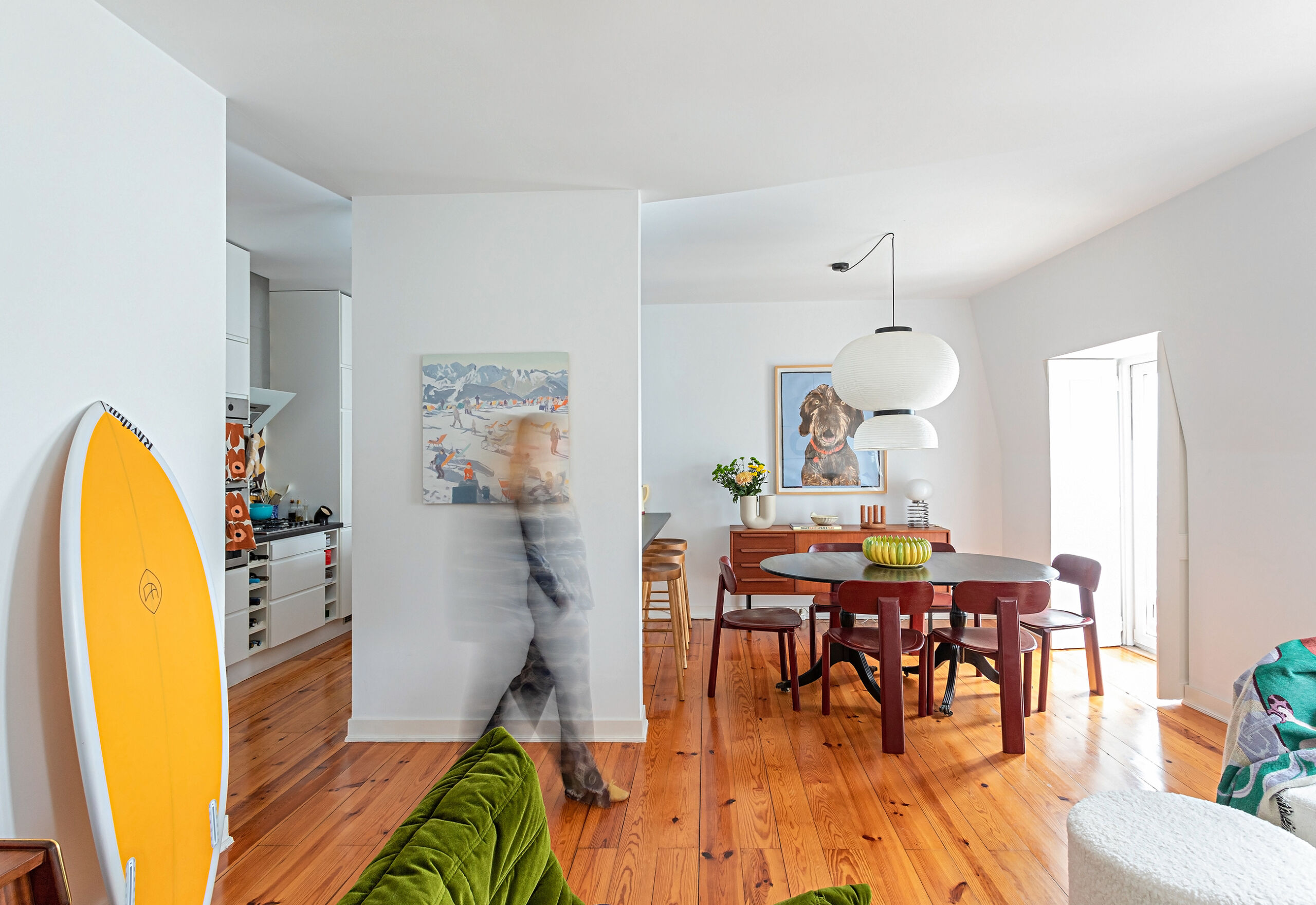 Apartamento decorado colorido contemporâneo em Lisboa Portugal