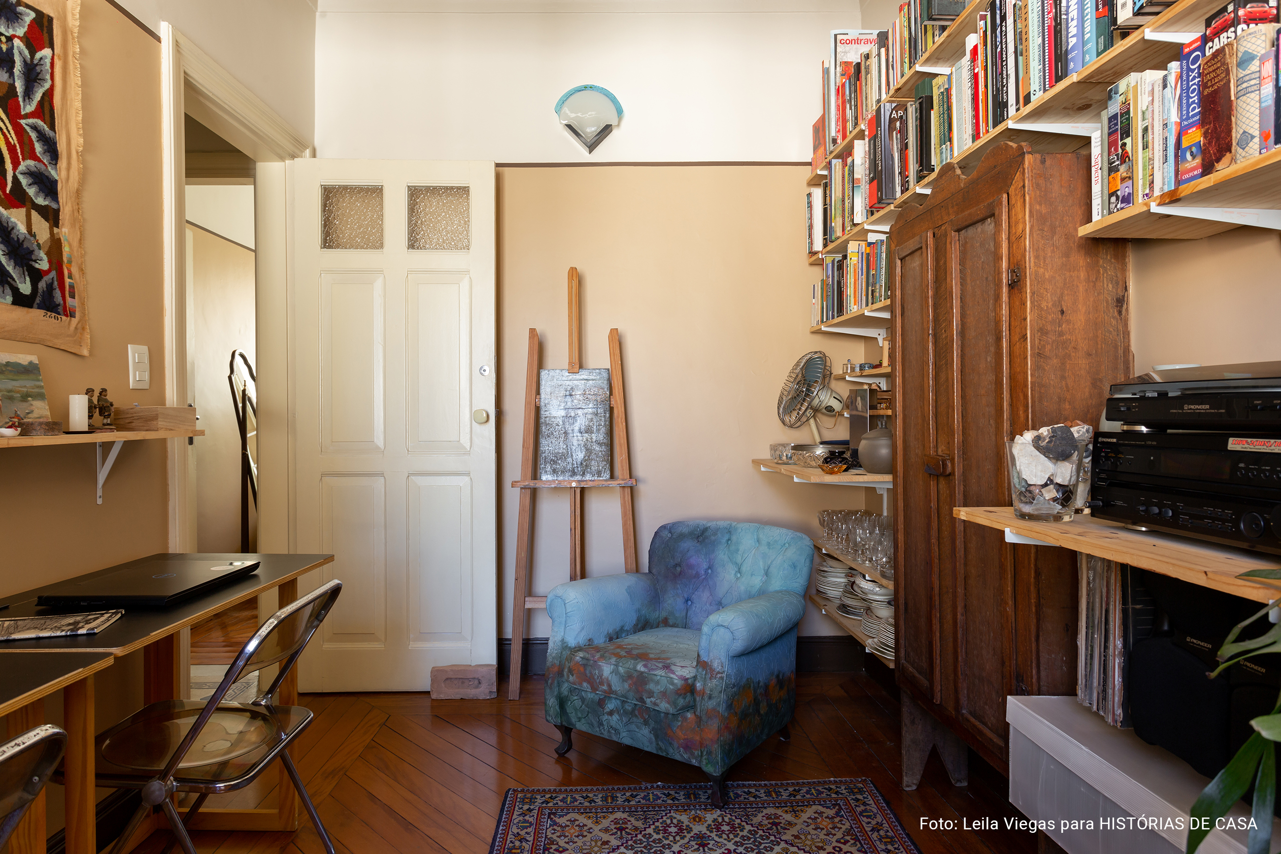 Antes e depois: reforma em apartamento antigo com decoração vintage.