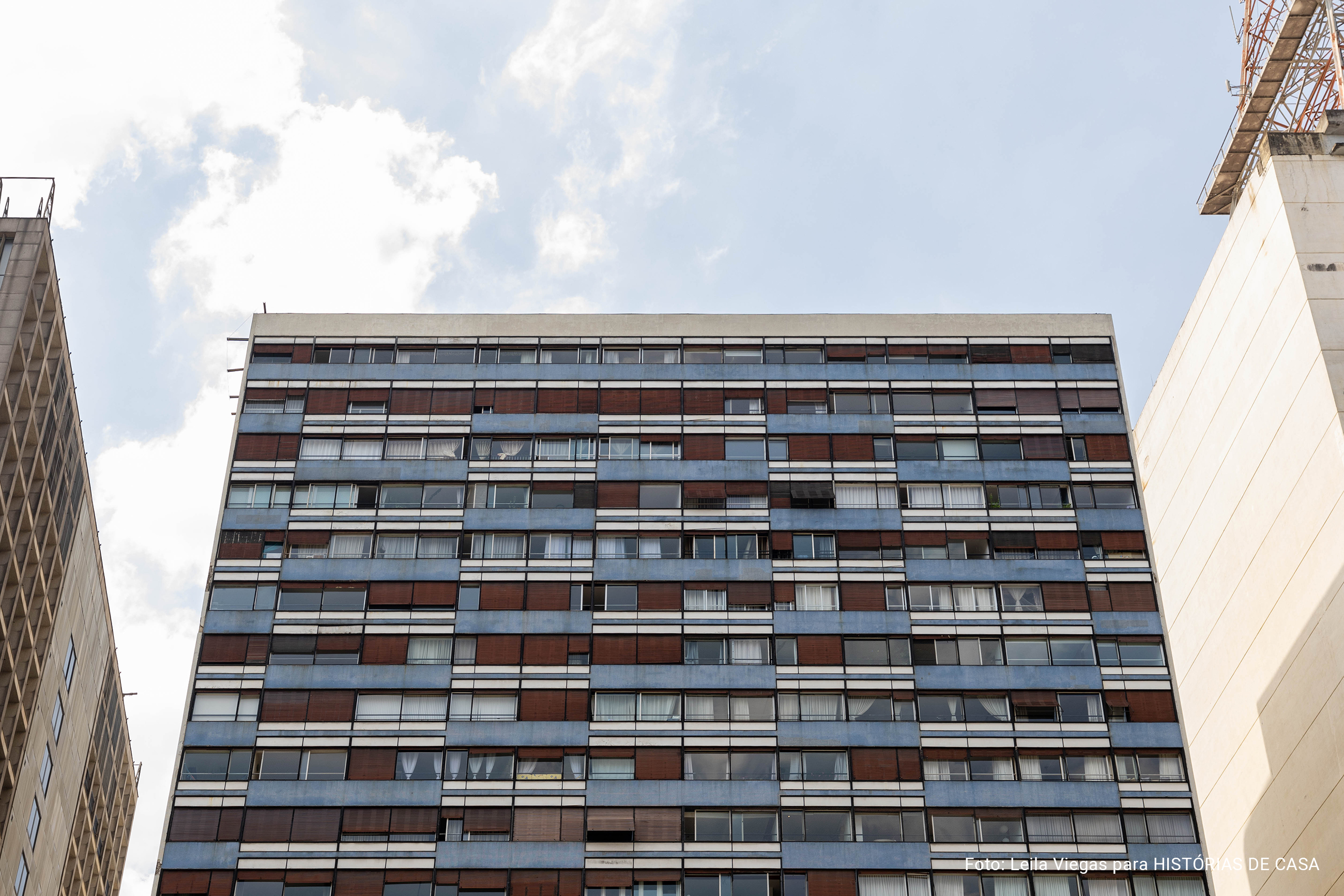 Apartamento alugado no edifício Pauliceia com decoração descolada