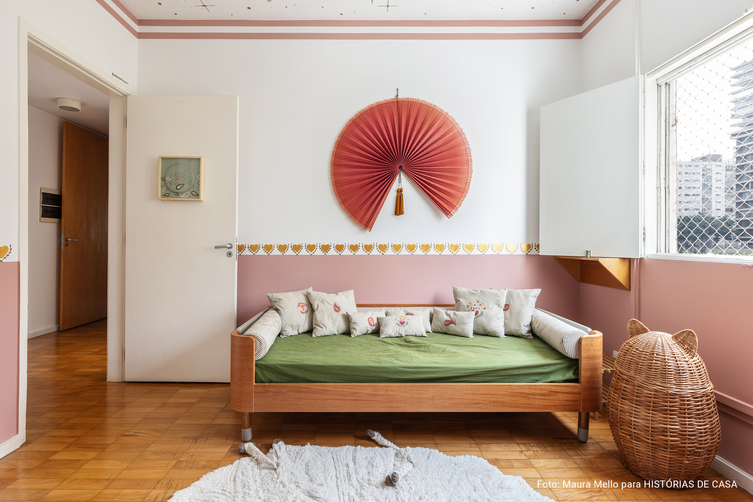 Apartamento colorido da chef Renata Vanzetto