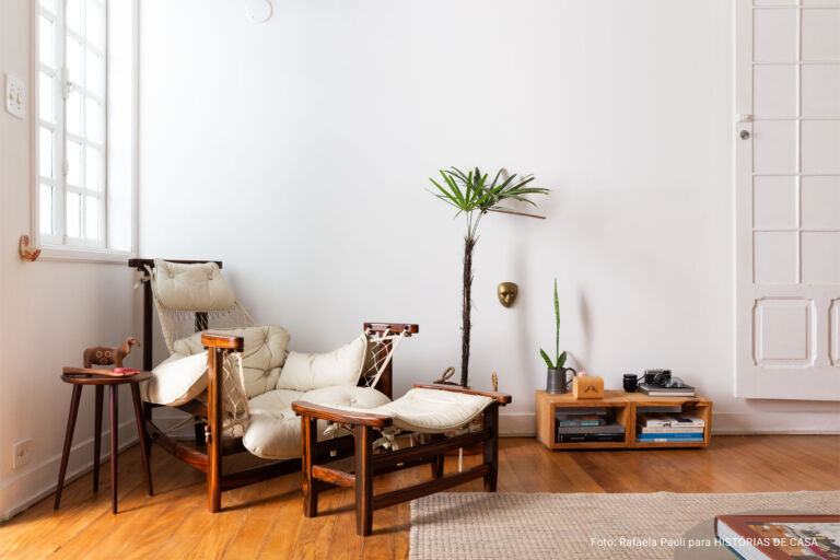 Casinha de vila com decoração acolhedora e clima de interior ...