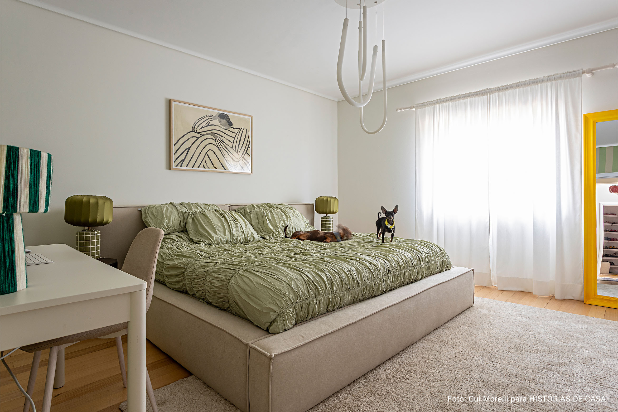 A casa mais colorida de Cascais - casa maximalista da influencer Carol Morais