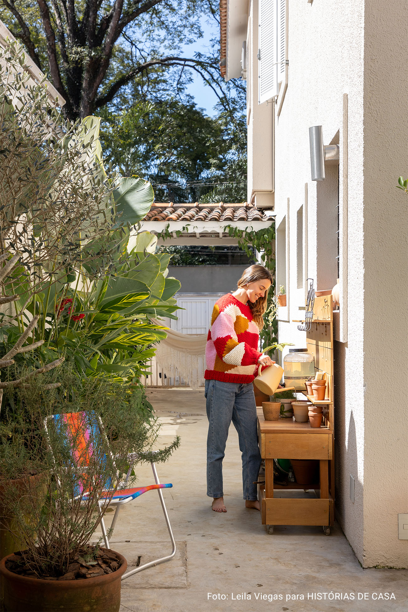 Decoração da casinha dos sonhos da designer Gabi - casa integrada com hall colorido, quarto de criança e brinquedoteca
