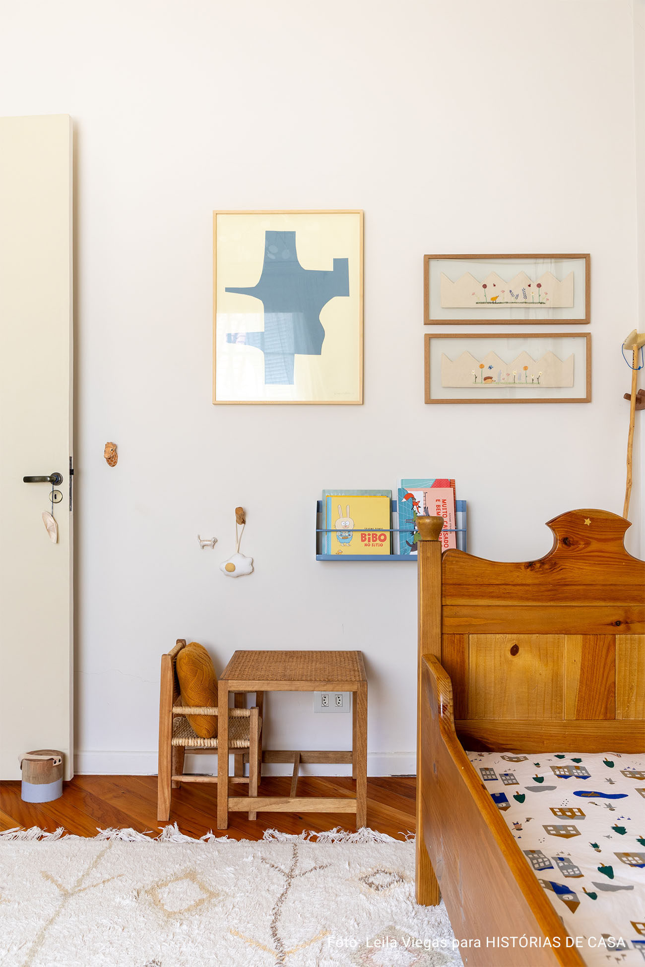 Decoração da casinha dos sonhos da designer Gabi - casa integrada com hall colorido, quarto de criança e brinquedoteca