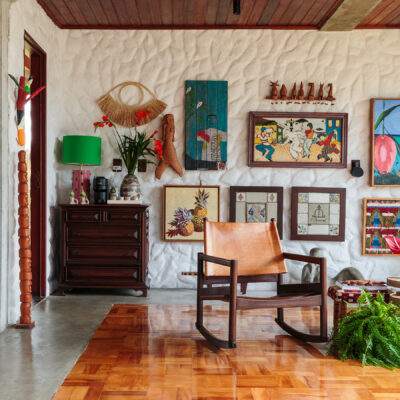 Regionalismo e arte popular em uma casa no Recife