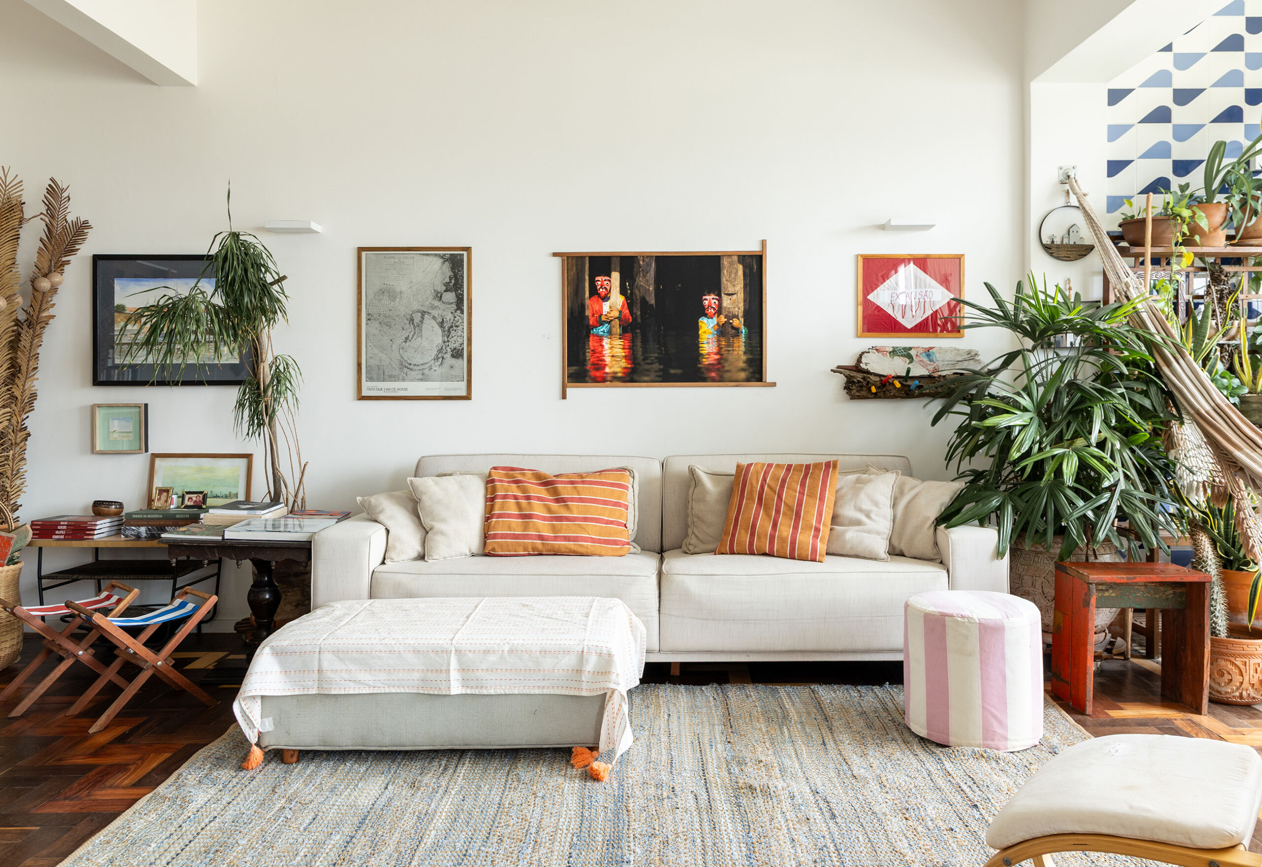 Um lar na rota do Círio de Nazaré - O apartamento de Monika e Randy dialoga com símbolos da cultura de Belém do Pará