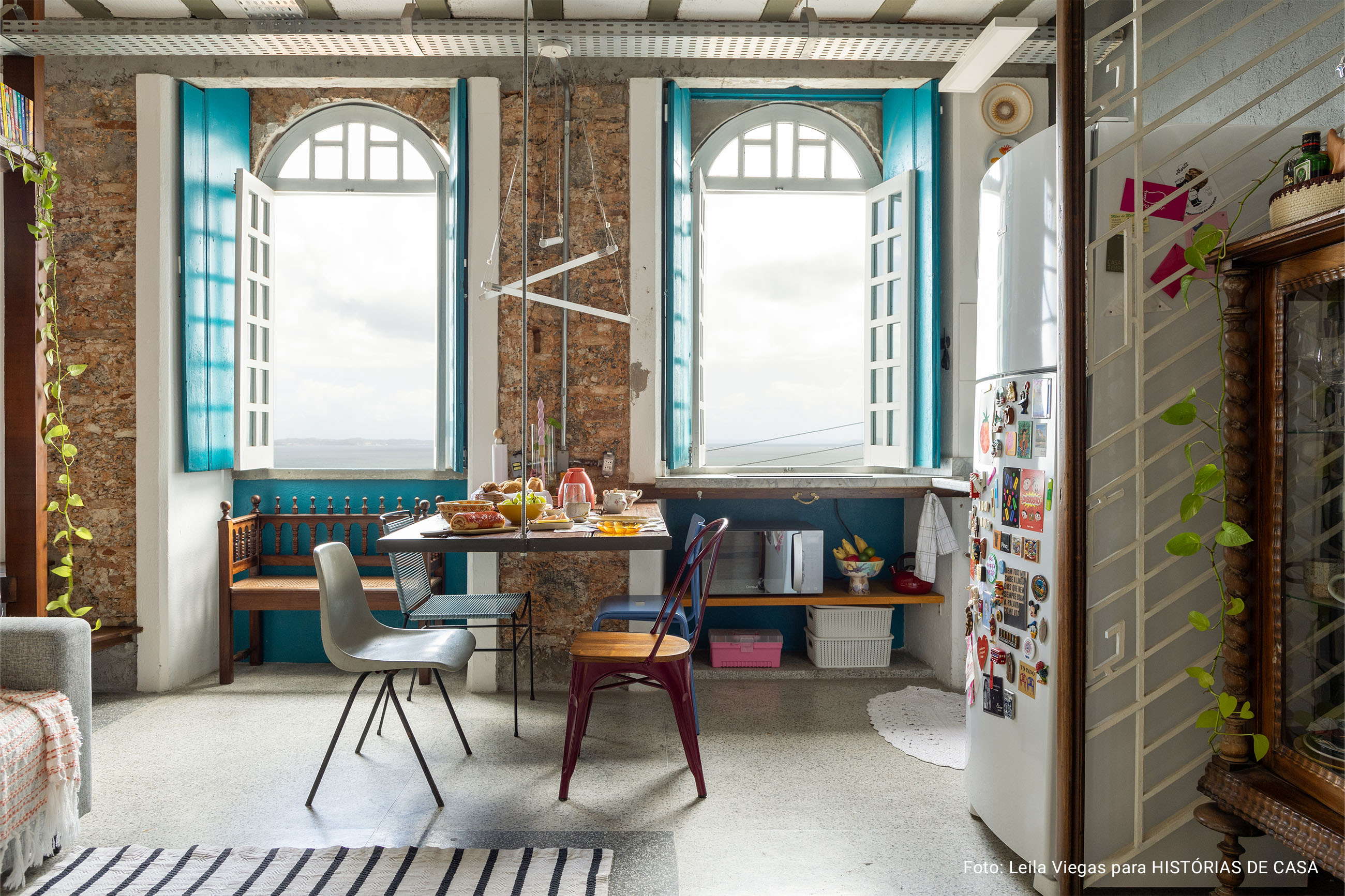 Mini apê com reuso e vista deslumbrante em Salvador - Com decoração intuitiva, este lar foi preenchido com cores, afeto e um acervo de histórias