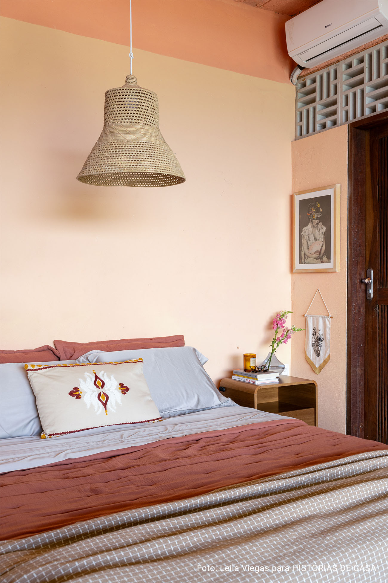 Apê em Salvador que recebe com dengo e portas abertas