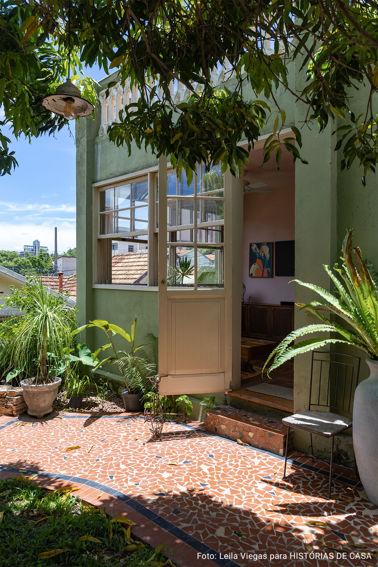 Casa dos anos 20 restaurada em Belo Horizonte