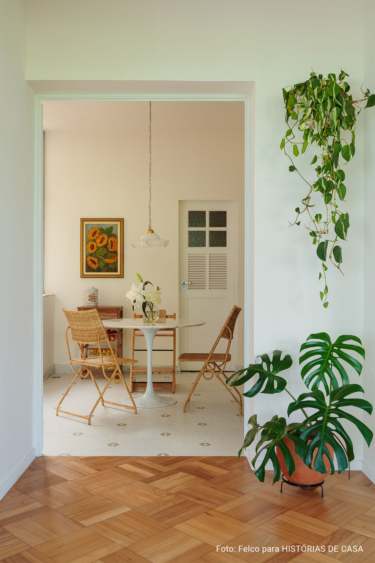 Apartamento vintage no Rio de Janeiro, a casa de Mari Wakim da Tapilogie