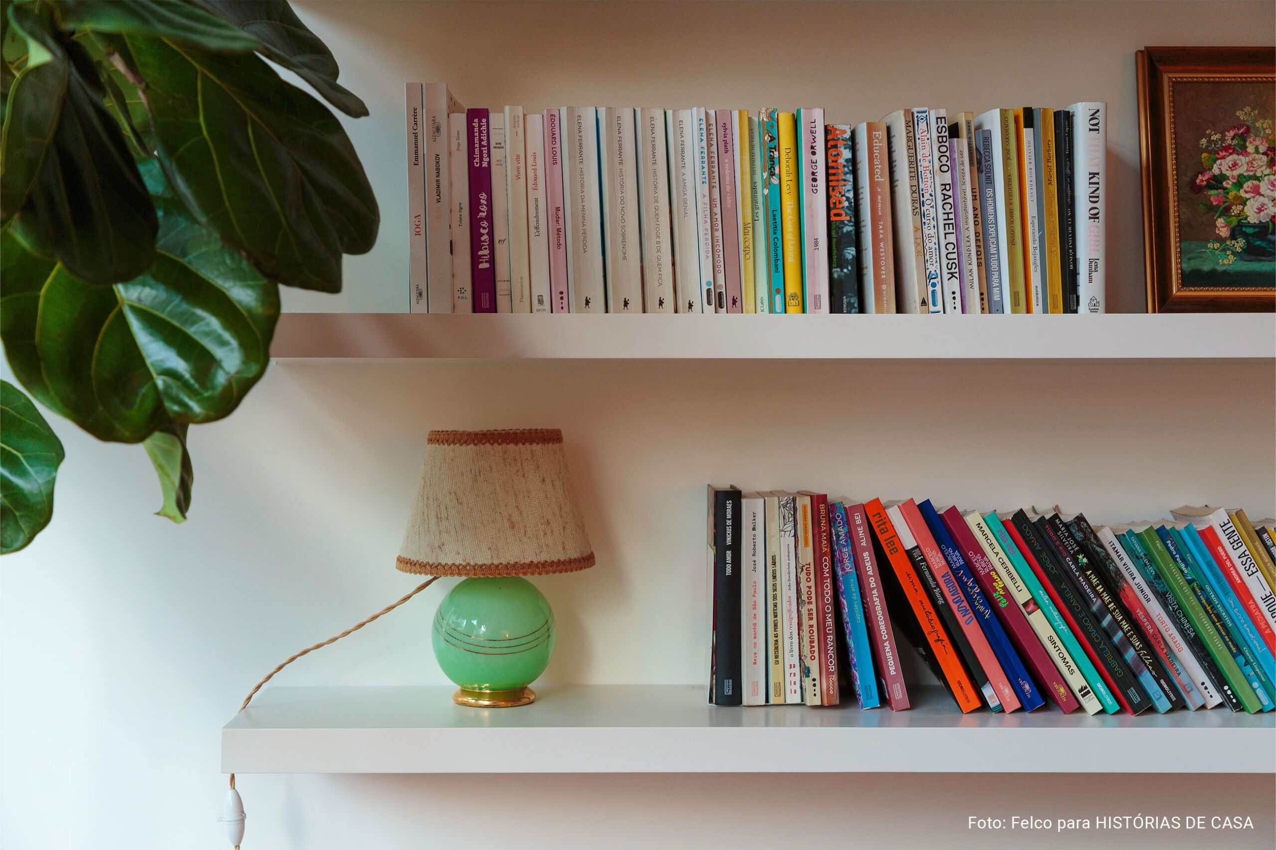 Alma carioca e o charme dos garimpos em um apê dos anos 50