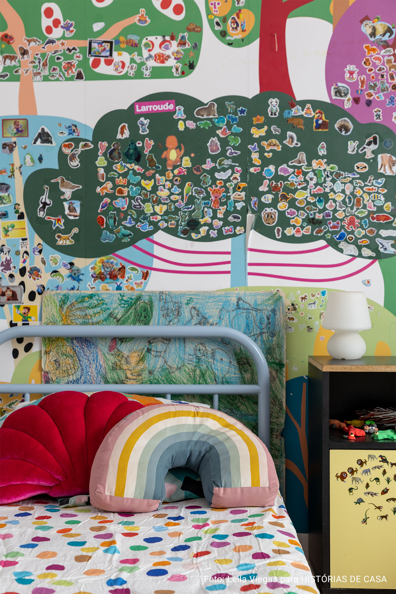 O movimento constante de uma casa viva (e festiva)