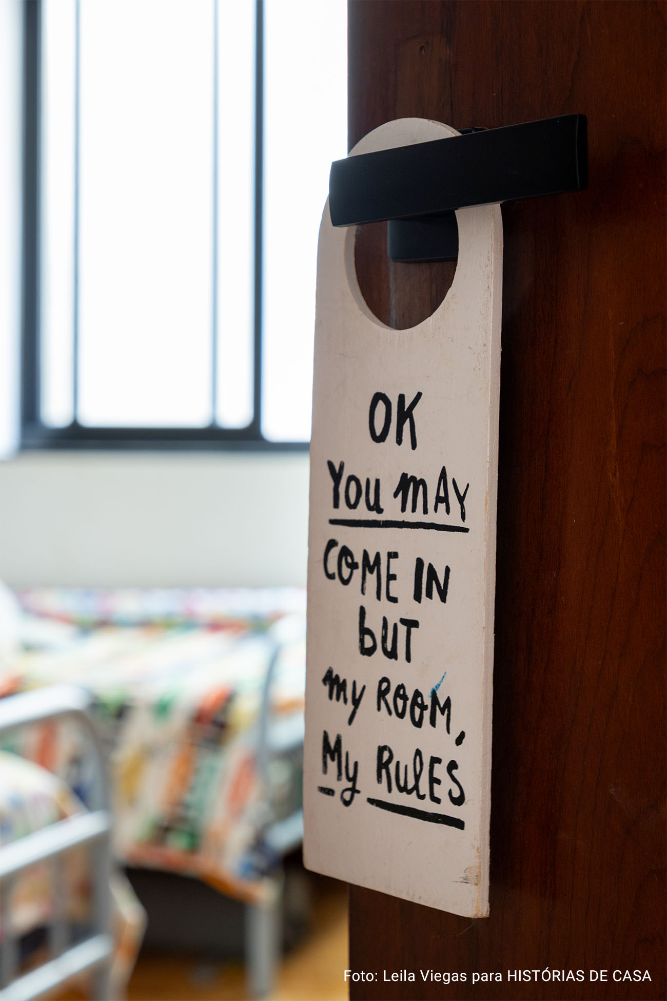 O movimento constante de uma casa viva (e festiva)