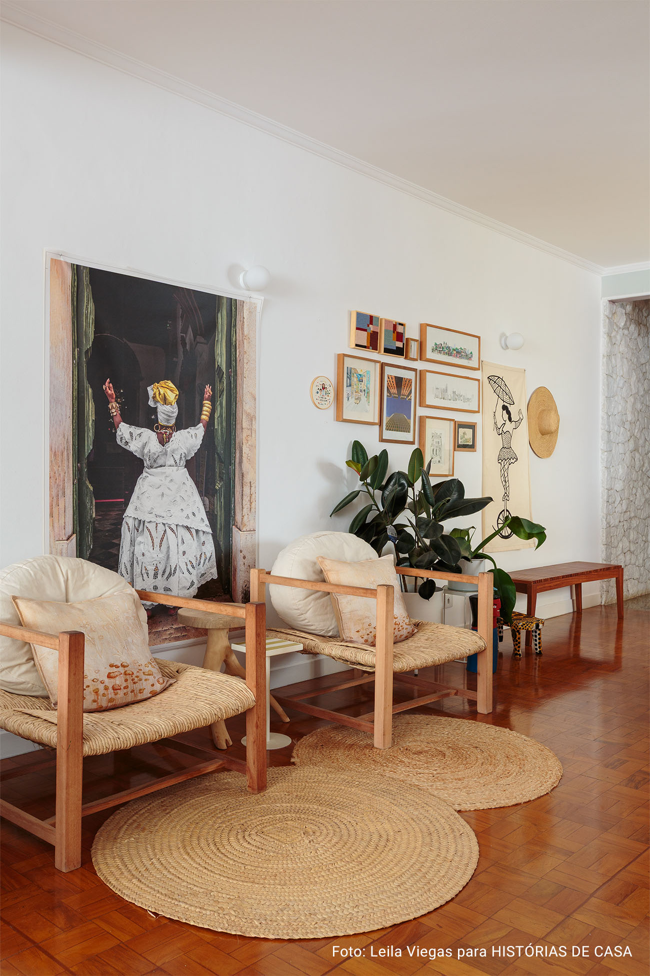 Apartamento alugado com ótimas ideias de decoração e muitas cores alegres