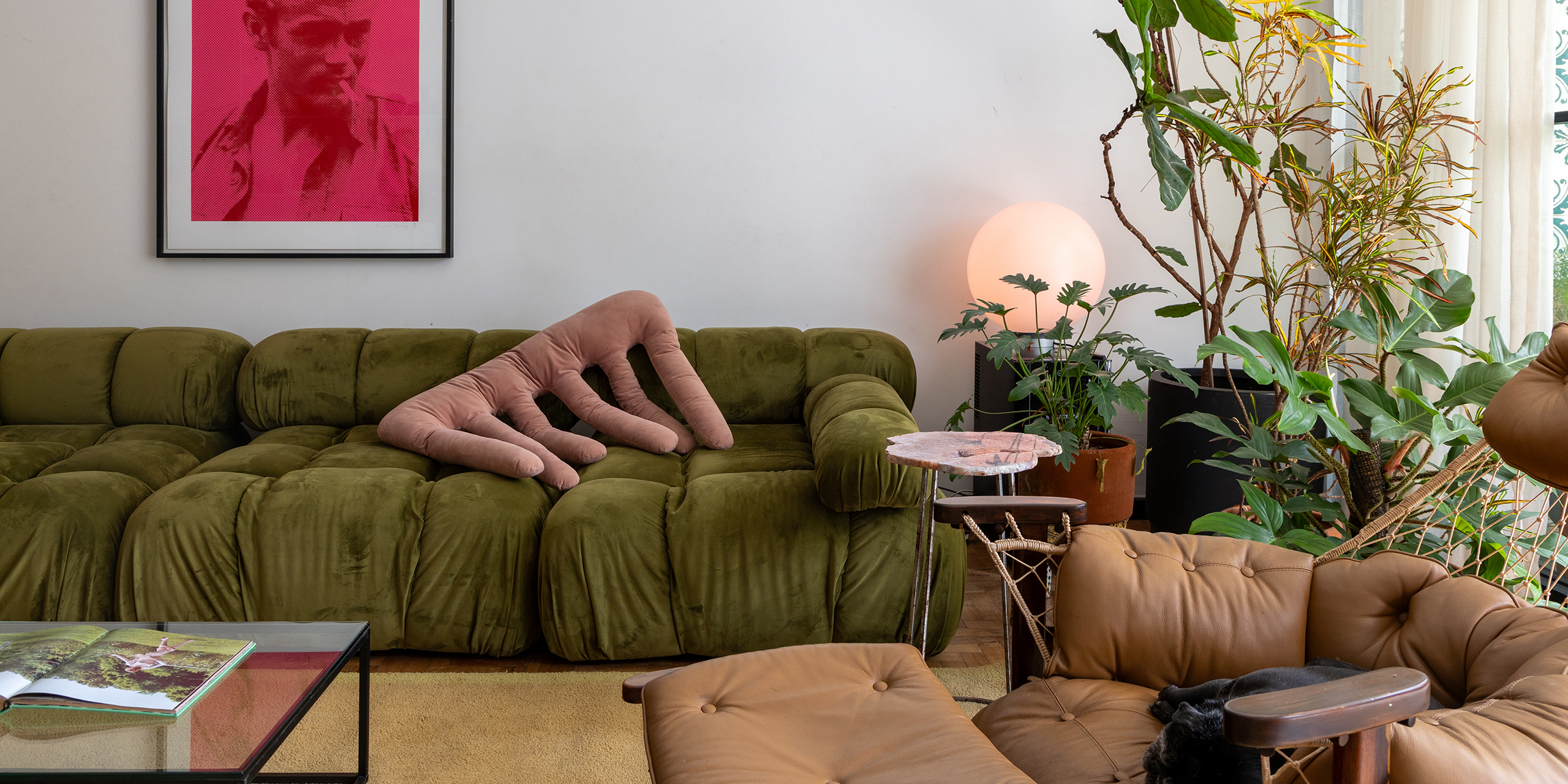 Apartamento cool de Thais Fujarra e Eik Sorgi em Londrina