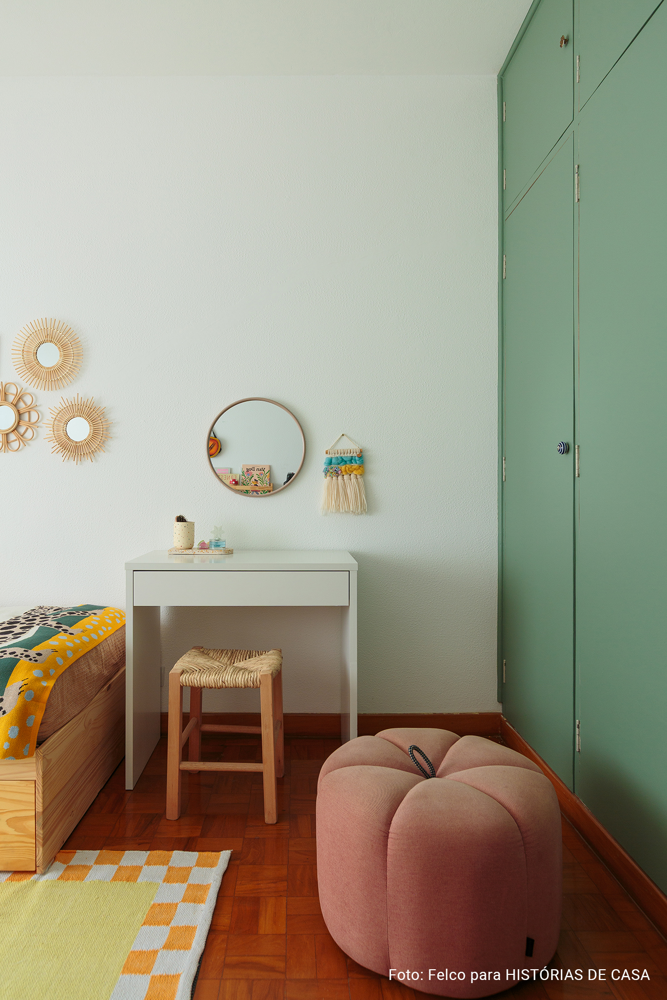 Apartamento alugado com ótimas ideias de decoração e muitas cores alegres