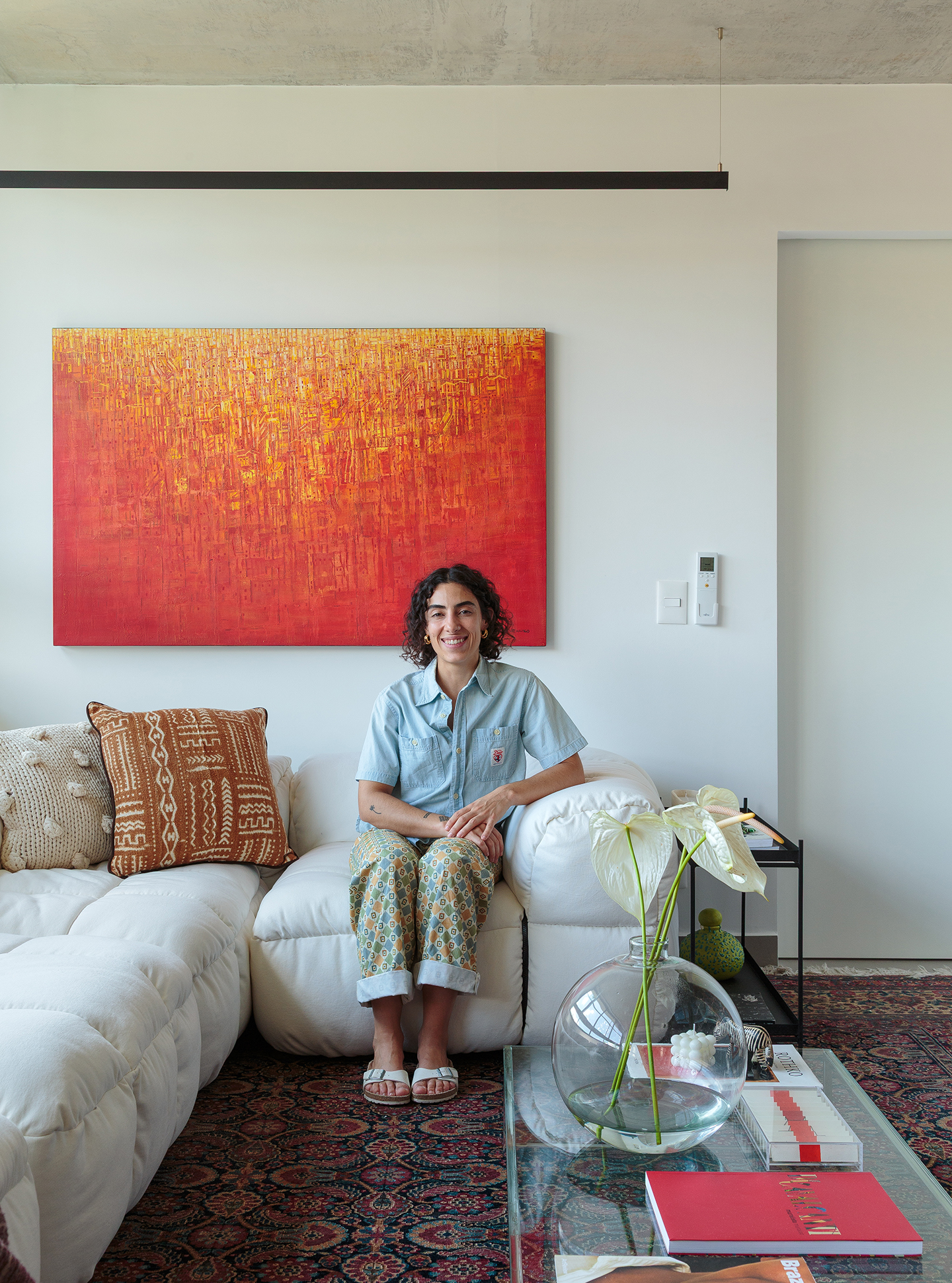 Apartamento reformado com 66m2 e projeto de Teresa Mascaro no Histórias de Casa