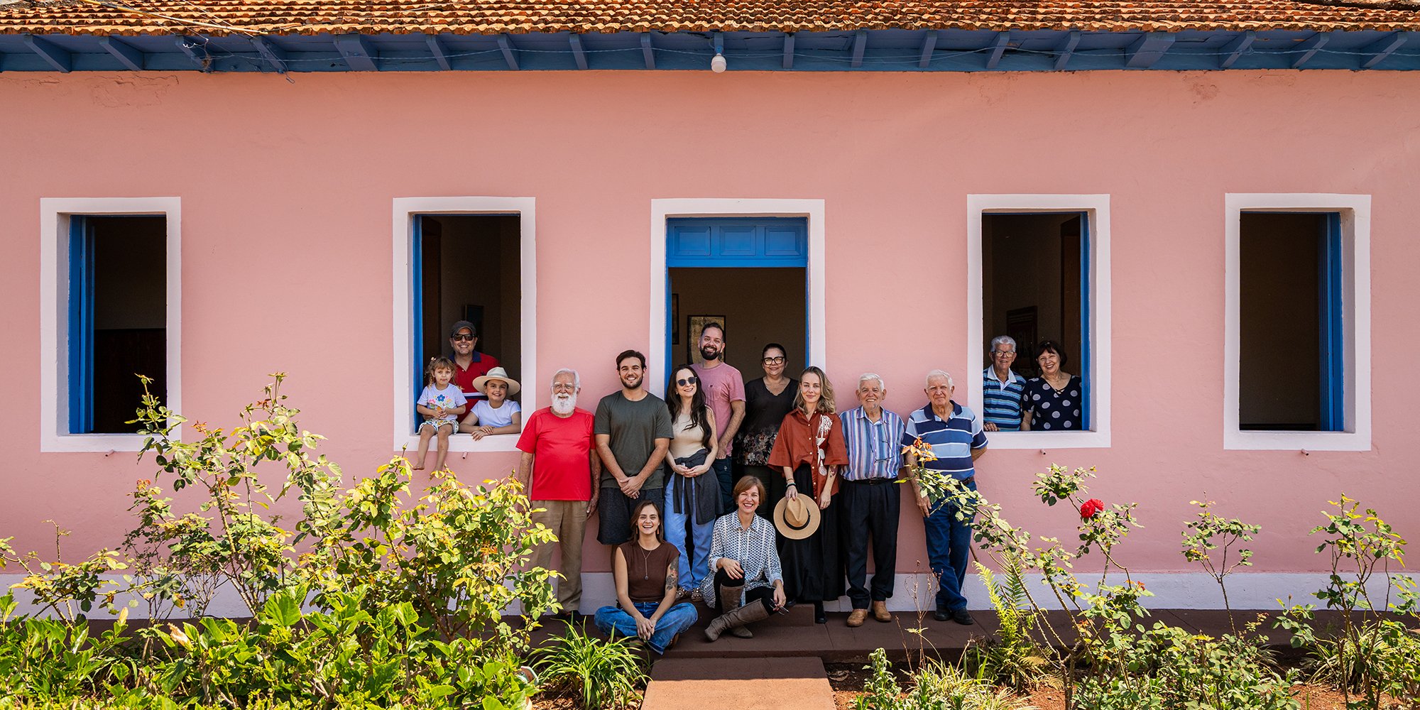 Casa de campo repaginada com cores