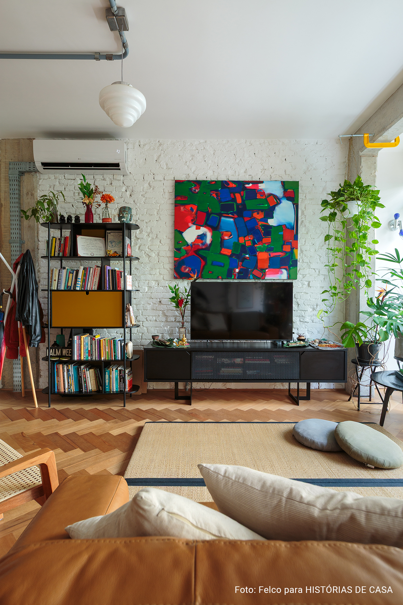 Apartamento no edifício Piauí com projeto de reforma moderno e ambientes integrados