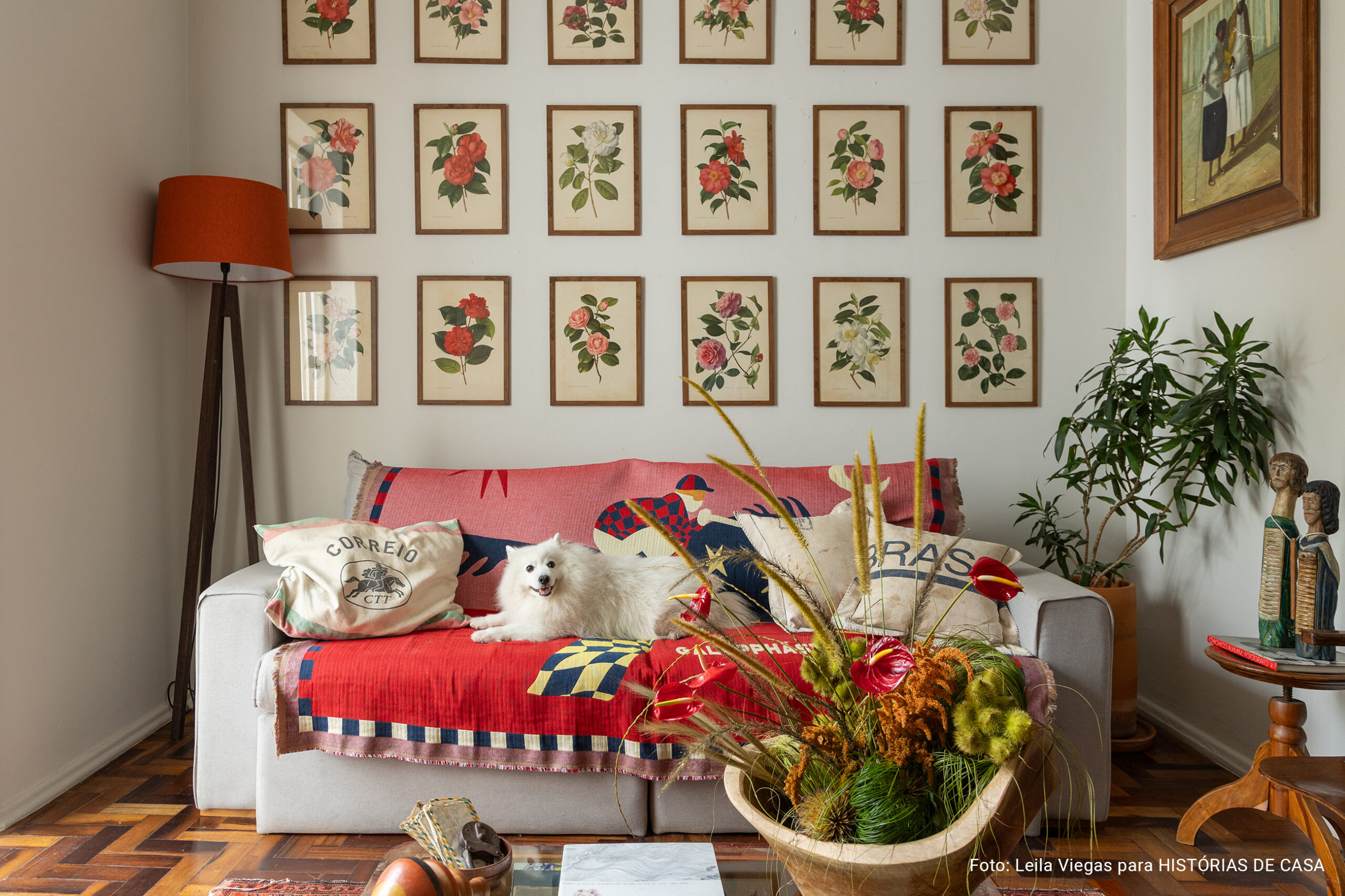 Apartamento com decoração vintage do Derek Mangabeira no Rio de Janeiro