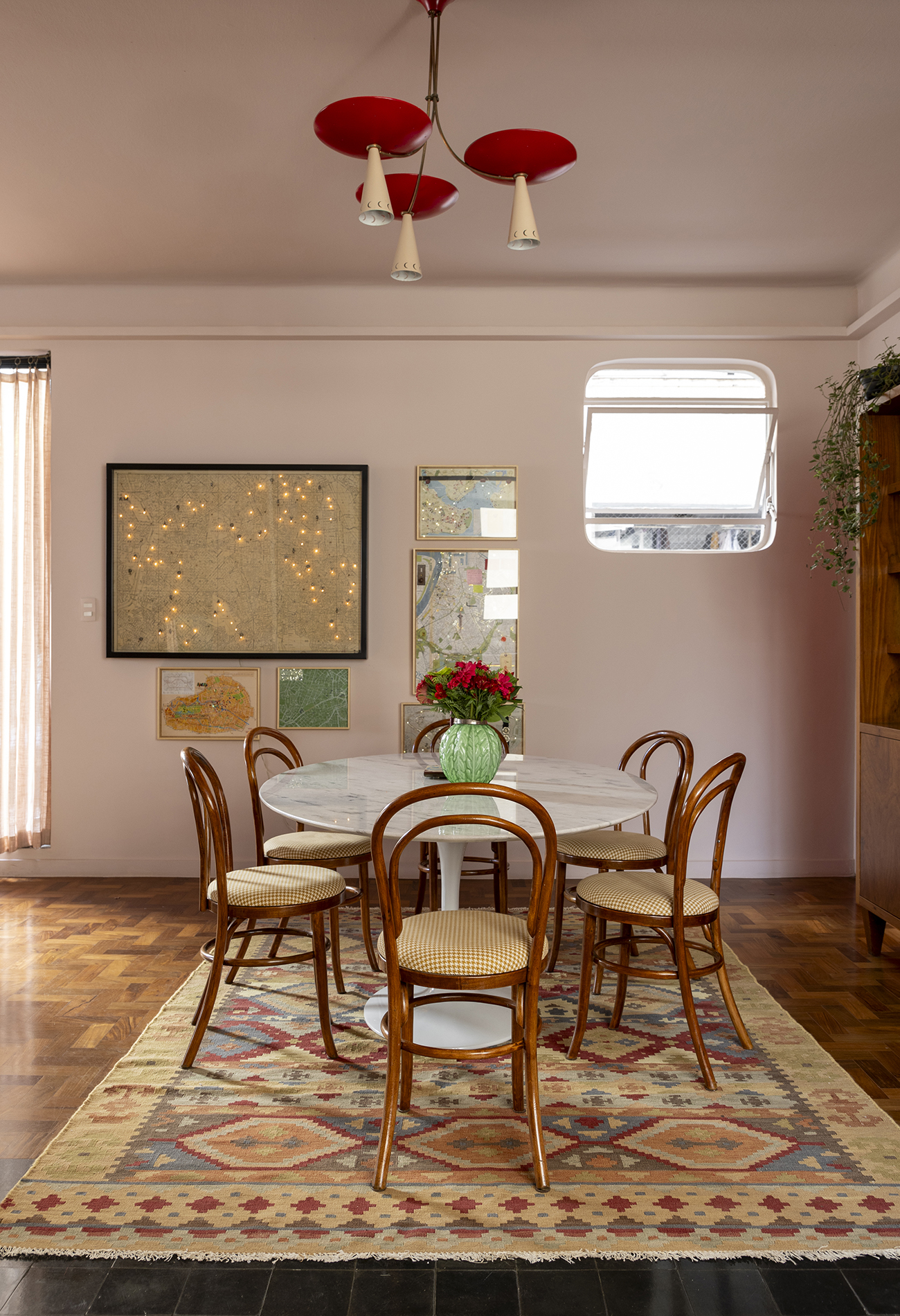 Apartamento vintage colorido