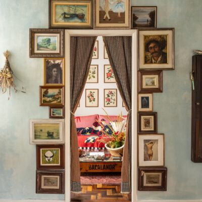 Apartamento com decoração vintage do Derek Mangabeira no Rio de Janeiro