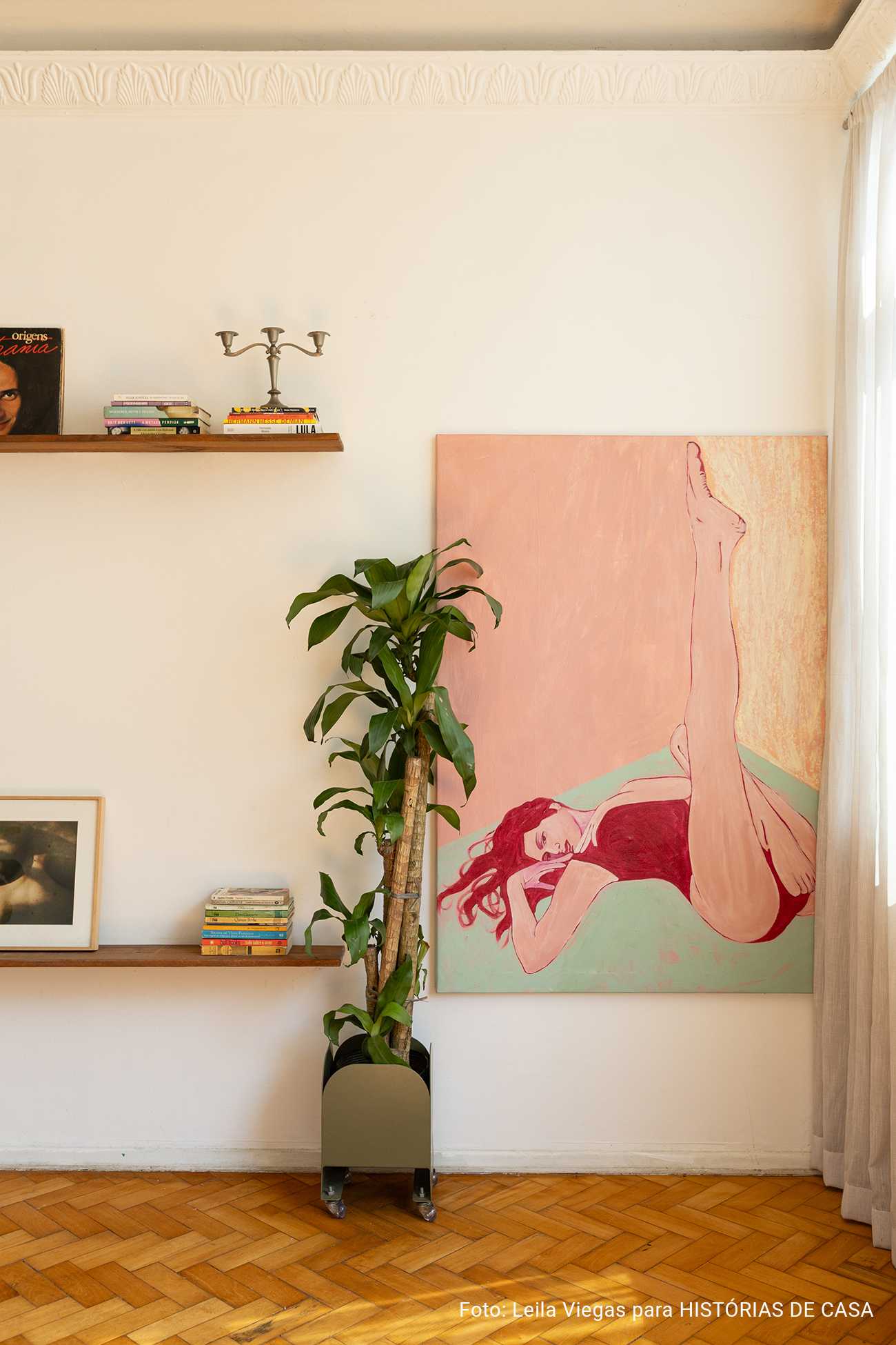 Apartamento da artista Lorena Moreira em Niterói no Histórias de Casa