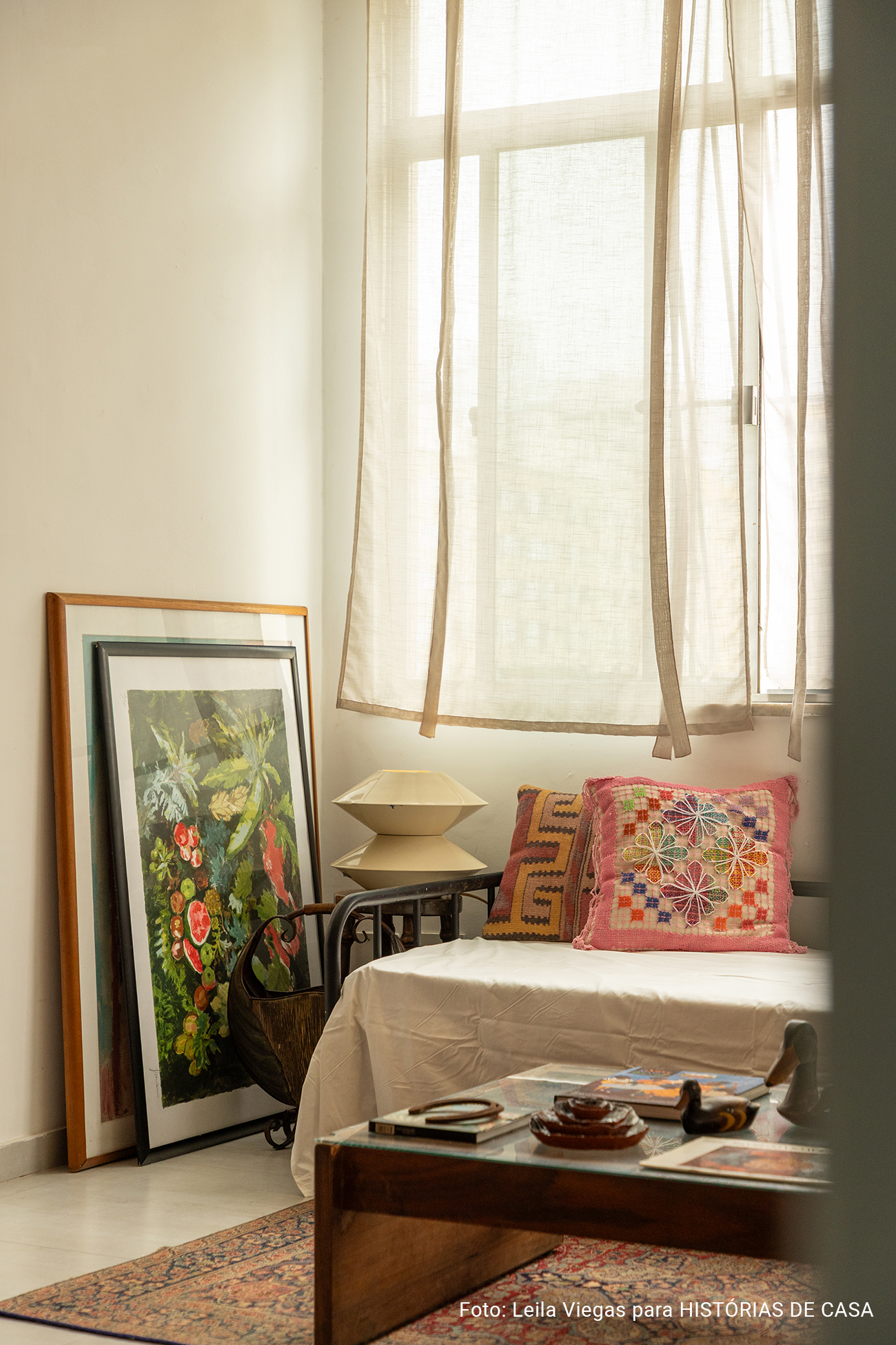 Apartamento da artista Lorena Moreira em Niterói no Histórias de Casa
